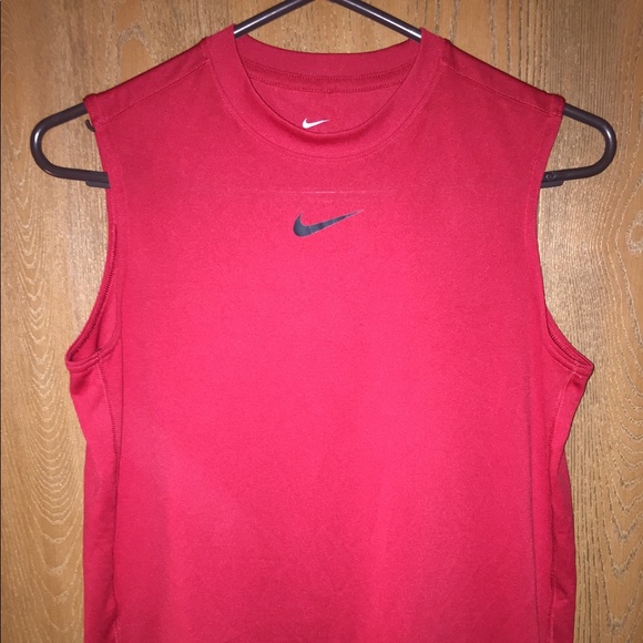 Nike Boys Red Tank Top Size L - Picture 2 of 4